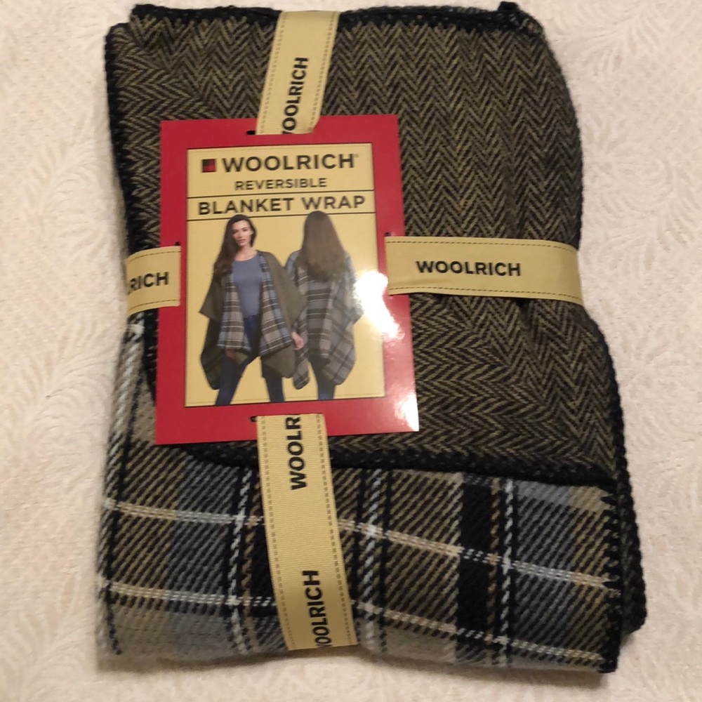 Reversible Blanket Wrap